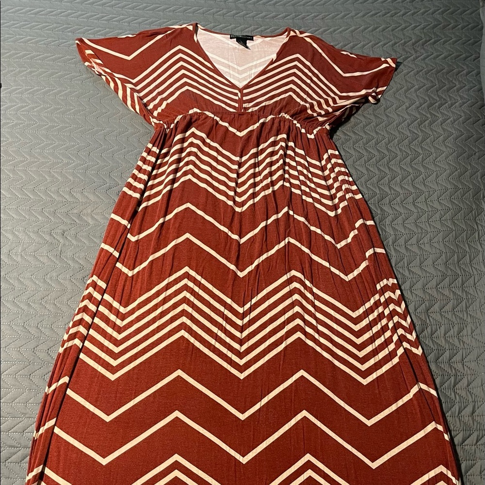 DESIGN History Maxi Dress